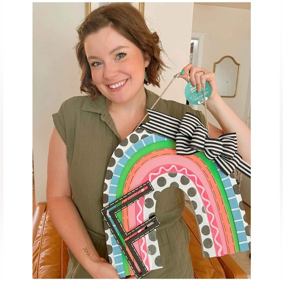 Mondo Llama 15x15 Paint Your Own Natural Wood Rainbow Wall Decor NWT - Picture 6 of 6